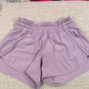 Lululemon Tracker shorts size 6